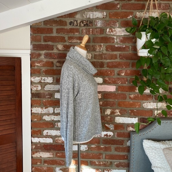 BP Cozy Gray Ribbed Mock Neck
Sweater NWT Size Large - Picture 3 of 7